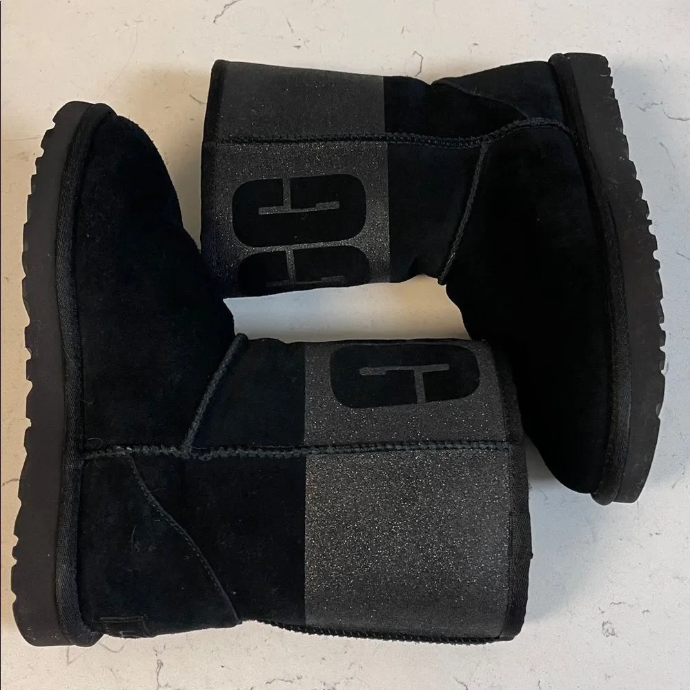 UGG Women's Classic Short Boot - Sparkles Size 9 - Black